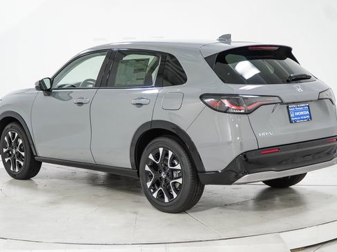 New 2026 Honda HR-V EX-L image 5