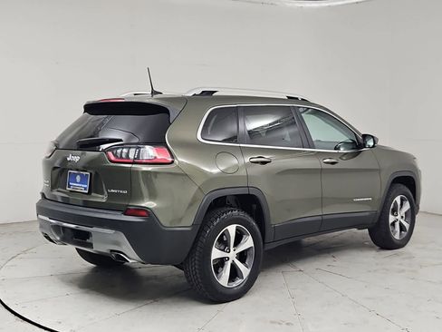 Used 2019 Jeep Cherokee Limited w/ Technology Group AWD/4WD image 6
