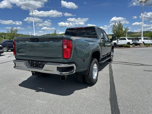 New 2026 Chevrolet Silverado 3500 LT w/ All Star Edition AWD/4WD image 7