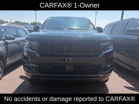 Certified 2025 Jeep Wagoneer Series II w/ Convenience Group I AWD/4WD image 2