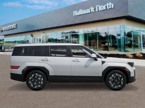 New 2026 Hyundai Santa Fe SE image 7