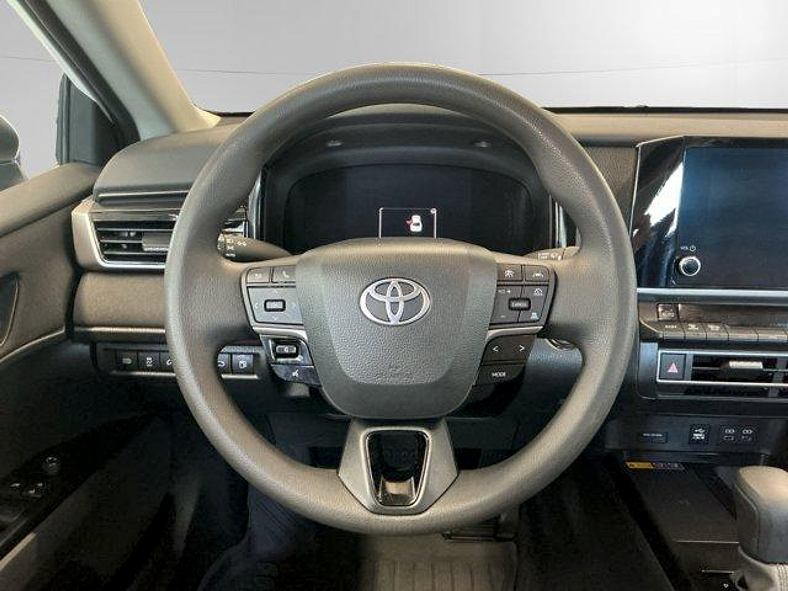 Certified 2025 Toyota Camry LE AWD/4WD image 12