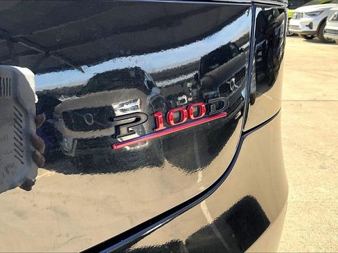 Used 2018 Tesla Model S P100D image 37