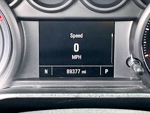 Used 2020 Chevrolet Silverado 1500 Custom w/ Custom Value Package image 24