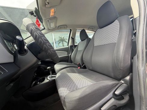 Used 2015 Toyota Yaris L FWD image 12