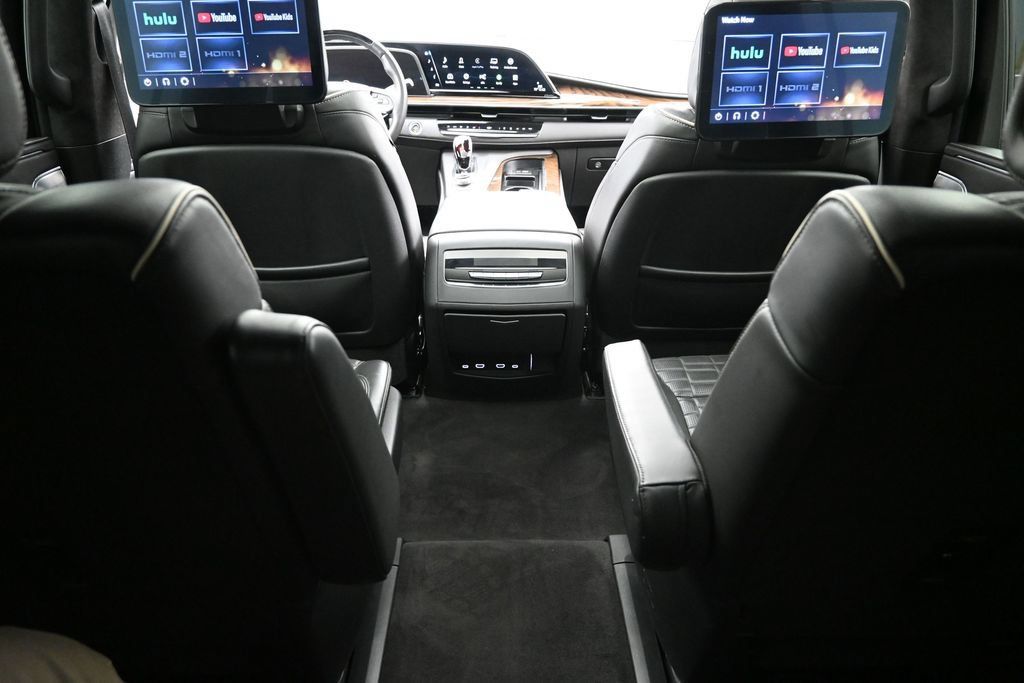 Certified 2023 Cadillac Escalade ESV Sport Platinum w/ LPO, ONYX Package AWD/4WD image 31