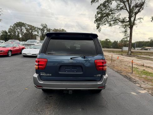 Used 2003 Toyota Sequoia SR5 image 5