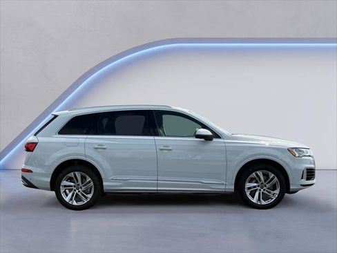Used 2023 Audi Q7 3.0T Premium Plus w/ Premium Plus Package AWD/4WD image 6