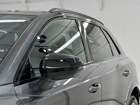 Used 2025 Audi Q3 2.0T Premium Plus AWD/4WD image 19