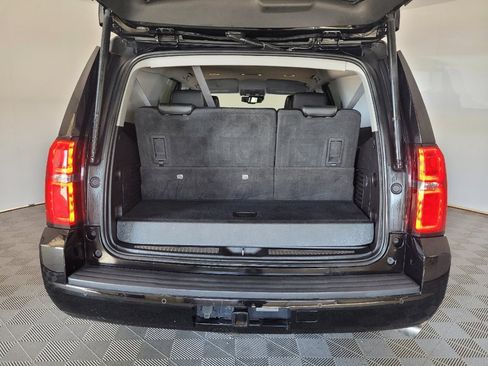 Used 2020 Chevrolet Tahoe LT image 29