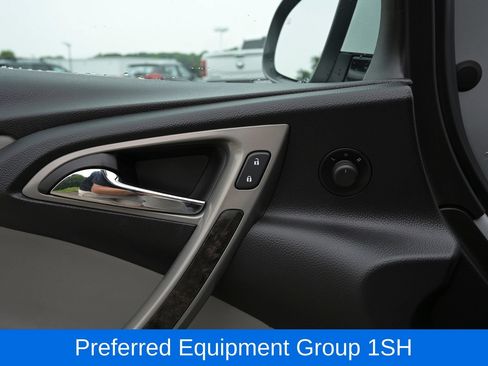 Used 2017 Buick Verano Sport Touring FWD image 18