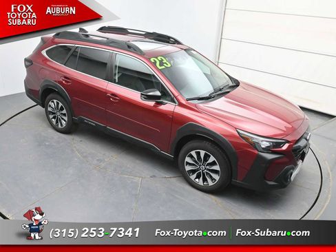 Used 2023 Subaru Outback Limited image 28