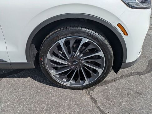 New 2026 Lincoln Aviator Reserve AWD/4WD image 11