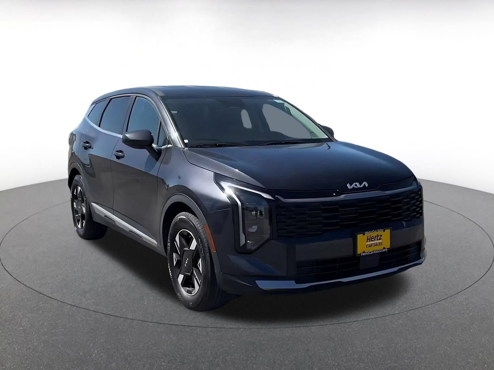 Used 2026 Kia Sportage LX FWD image 3