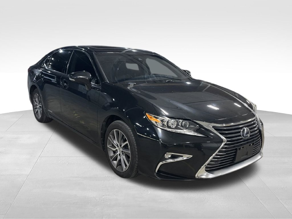 Used 2016 Lexus ES 300h w/ Luxury Package w/Wood Trim FWD image 5