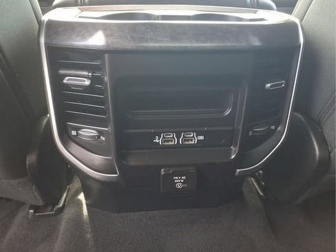 Used 2019 RAM 1500 Big Horn AWD/4WD image 13