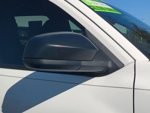 Used 2024 Toyota Tacoma SR image 11