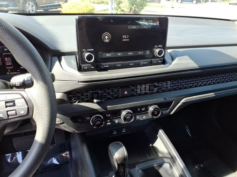 Used 2023 Honda Accord LX image 8