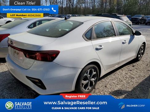 Used 2019 Kia Forte LXS FWD image 4
