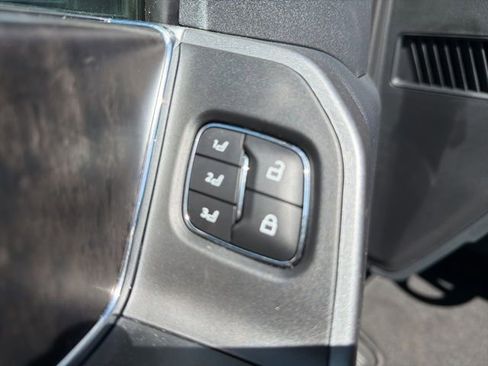 Used 2026 Ford F350 Lariat w/ Black Appearance Package image 13