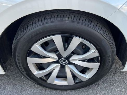 Used 2023 Honda Civic LX image 8