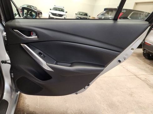 Used 2017 MAZDA MAZDA6 Touring image 29