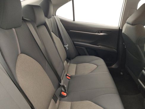 Used 2023 Toyota Camry LE image 19