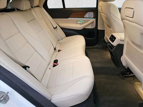 Used 2020 Mercedes-Benz GLE 350 4MATIC image 21