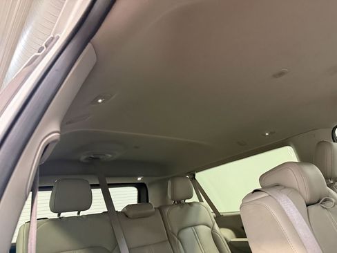 Used 2024 Jeep Wagoneer L Series II w/ Flexible Seating Group AWD/4WD image 69