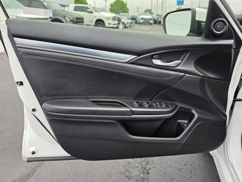 Used 2018 Honda Civic EX-L image 18