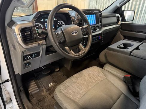 Used 2022 Ford F150 XLT w/ Trailer Tow Package AWD/4WD image 9