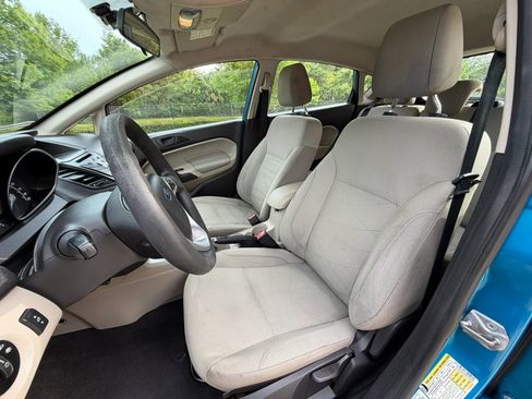 Used 2017 Ford Fiesta SE FWD image 15
