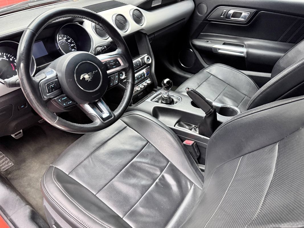 Used 2016 Ford Mustang GT Premium RWD image 9