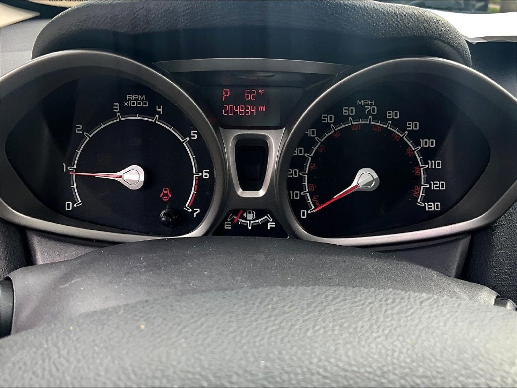 Used 2012 Ford Fiesta SE FWD image 15