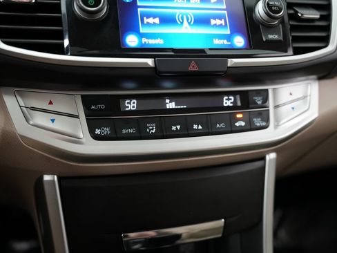 Used 2014 Honda Accord EX-L image 25