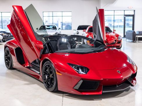 Used 2016 Lamborghini Aventador LP 700-4 AWD/4WD image 16