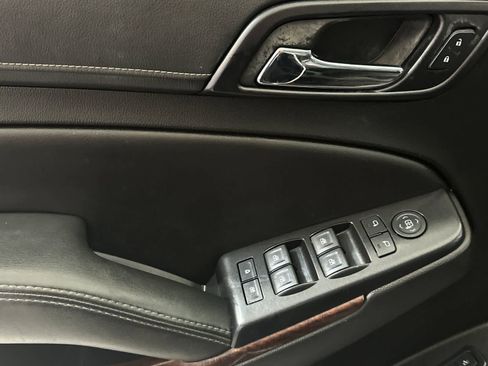 Used 2018 GMC Yukon XL SLT RWD image 13