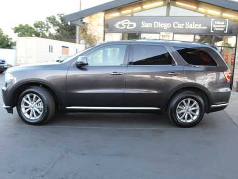 Used 2018 Dodge Durango SXT w/ Quick Order Package 2BB AWD/4WD image 2