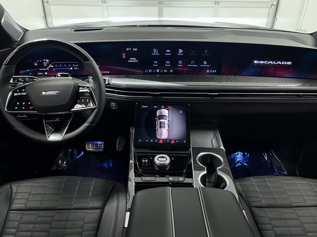 Used 2026 Cadillac Escalade V AWD/4WD image 19