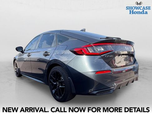 Used 2025 Honda Civic Sport image 4