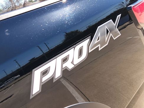 Certified 2023 Nissan Titan PRO-4X w/ Pro-4x Convenience Package image 34