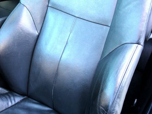 Used 2007 BMW 650i Coupe image 18