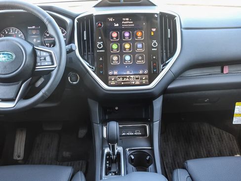 New 2025 Subaru Ascent Limited image 13