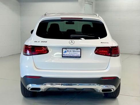 Used 2020 Mercedes-Benz GLC 300 4MATIC image 4