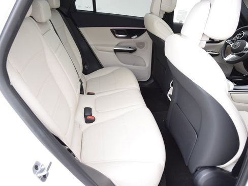 Certified 2026 Mercedes-Benz GLC 300 4MATIC image 18