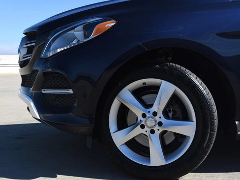Used 2017 Mercedes-Benz GLE 350 image 21