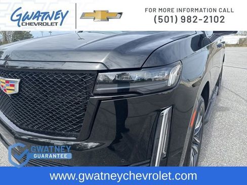 Used 2023 Cadillac Escalade Sport image 14