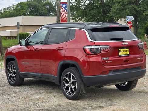 Used 2025 Jeep Compass Limited AWD/4WD image 6