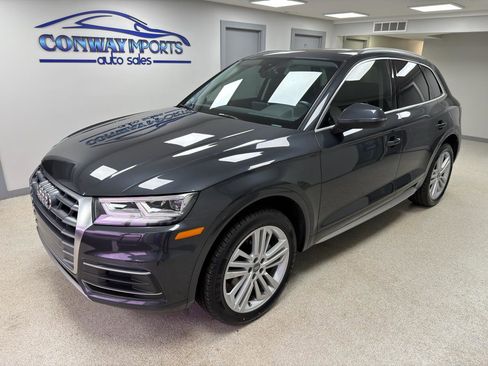 Used 2020 Audi Q5 2.0T Premium Plus w/ Premium Plus Package image 2