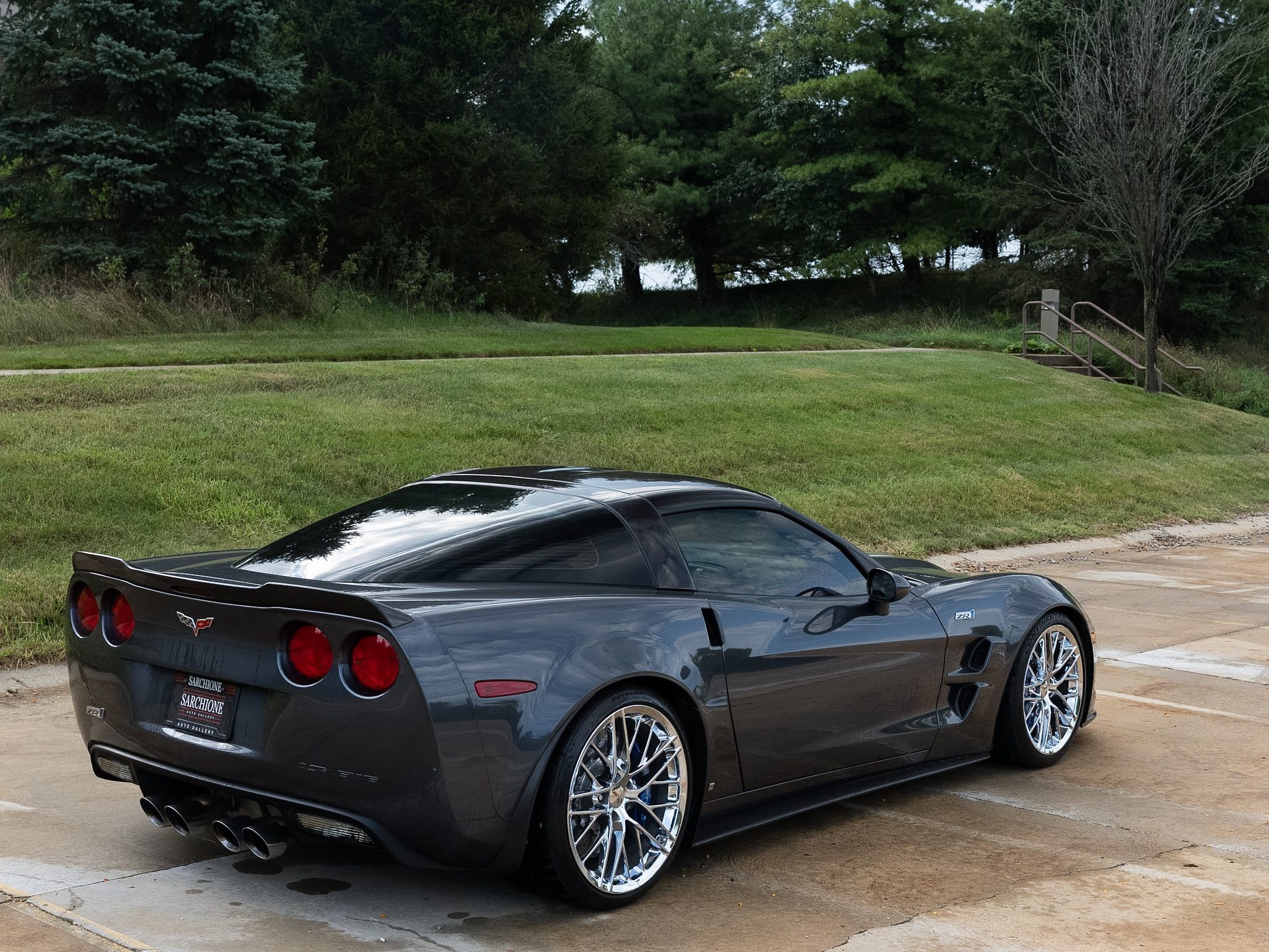 Used 2009 Chevrolet Corvette ZR1 w/ Preferred Equipment Group RWD image 62